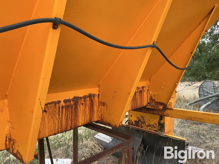 highway-equip-e2500-10-heavy-duty-v-box-sand-or-salt-spreader-box-image-16