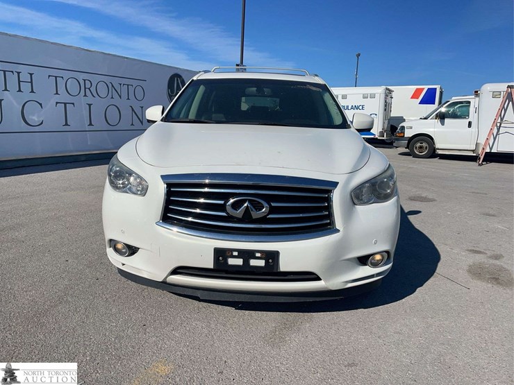 2013-infiniti-jx35-image-2