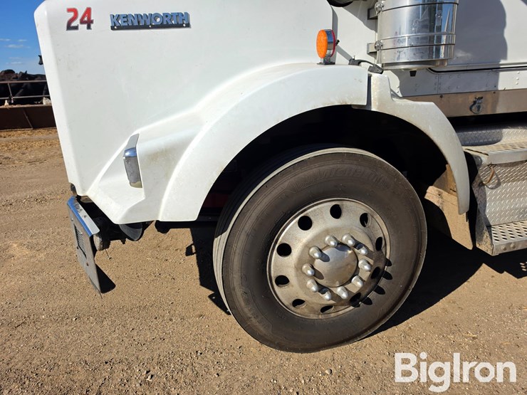 2018-kenworth-t800-image-12
