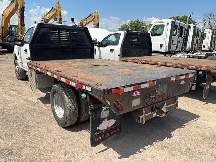 2020-ford-f350-image-4