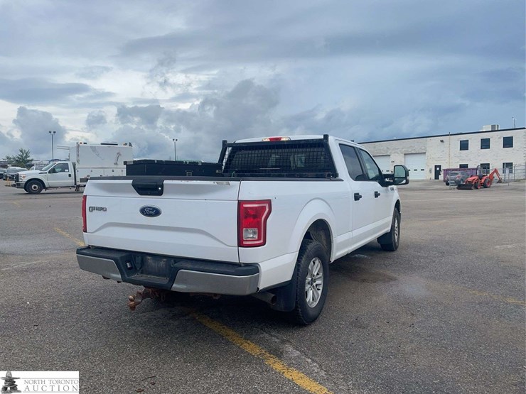 2017-ford-f150-image-5