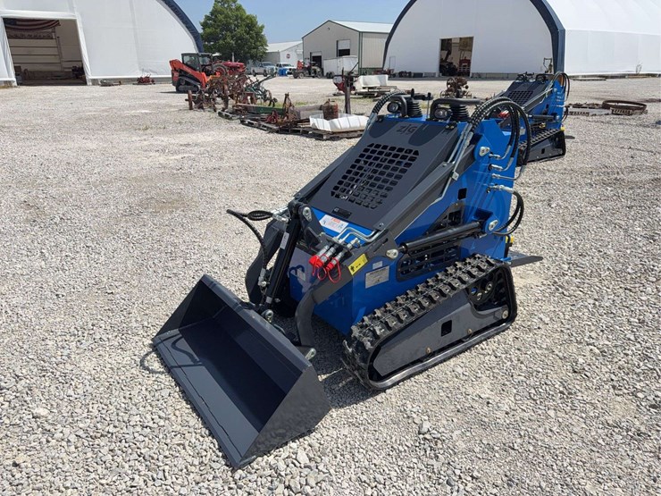 2026-zjg-zj-380-tracked-mini-skid-steer-loader-image-1