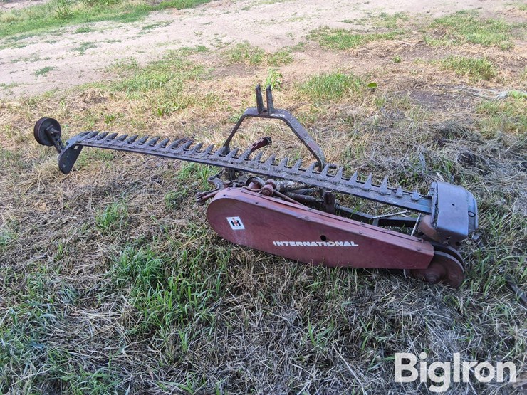 international-sickle-mower-image-6