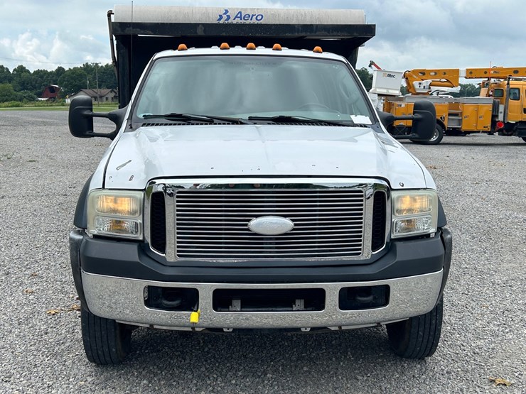 2006-ford-f450-image-12