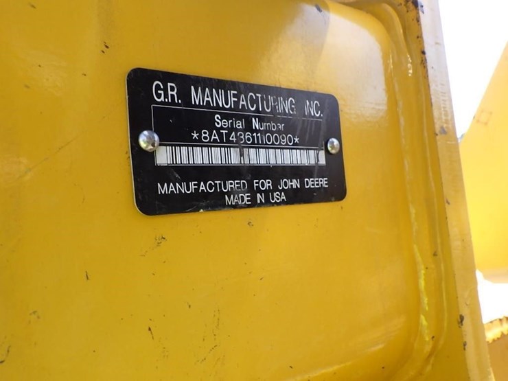 2016-deere-850k-image-24