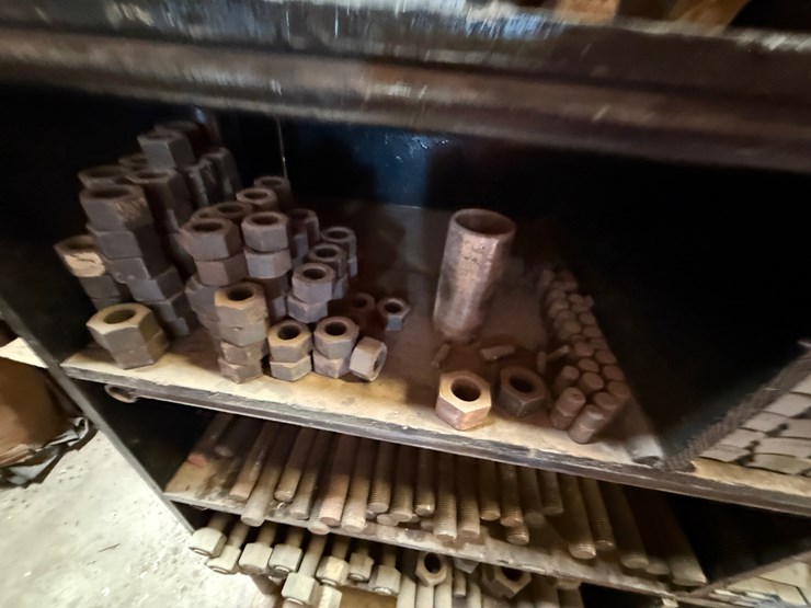 8’-l-x-23”w-x-6’h-18-bin-shelf-w/-contents-f/-slips,-studs,-tongs-&!related-image-17