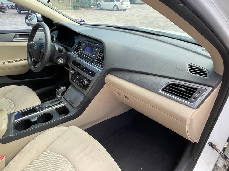 #160-•-2015-hyundai-sonata-(clean-tx-title)-image-101