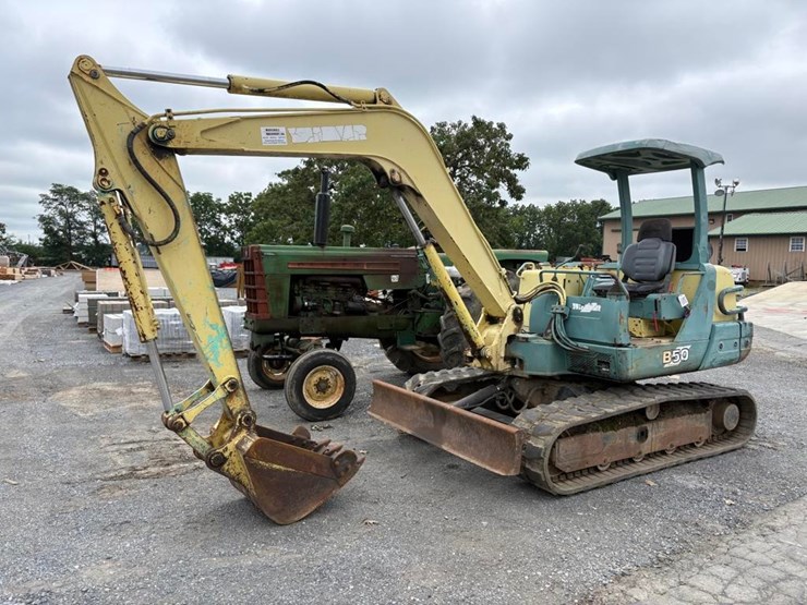 yanmar-b50-image-1