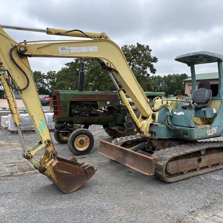 YANMAR B50