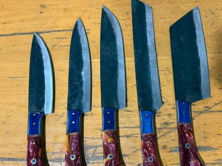 qty-(5)-handmade-chef-&-kitchen-knives-assorted-fixed-blade-set-image-1