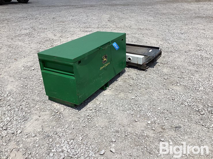 john-deere-2-image-11