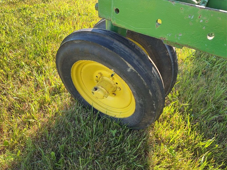 john-deere-model-b-image-29