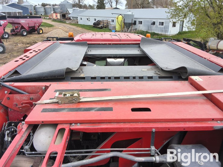 2013-case-ih-8230-image-20