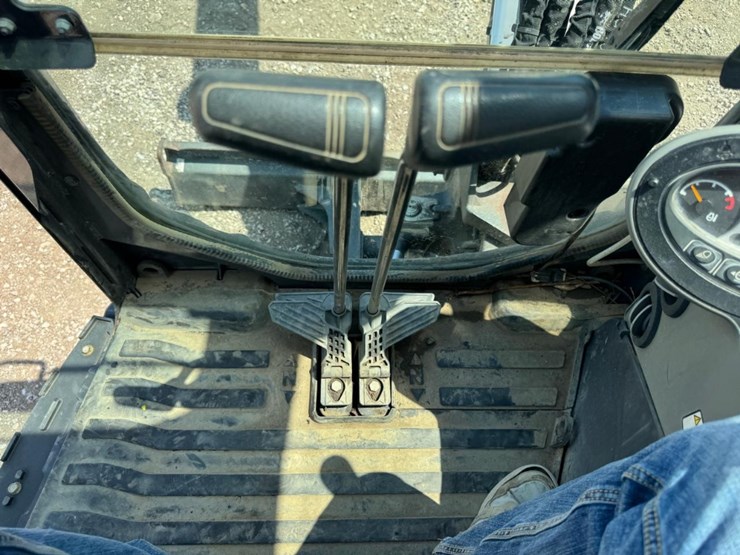 2021-bobcat-e35i-image-28