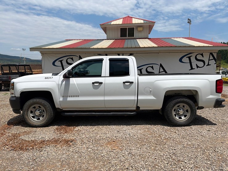 2019-chevrolet-silverado-1500-image-2
