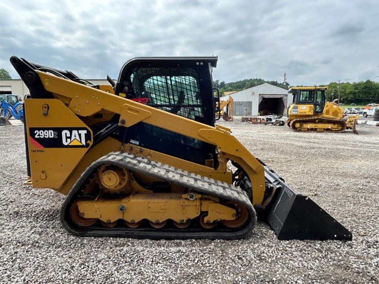 2018-caterpillar-299d2-image-5