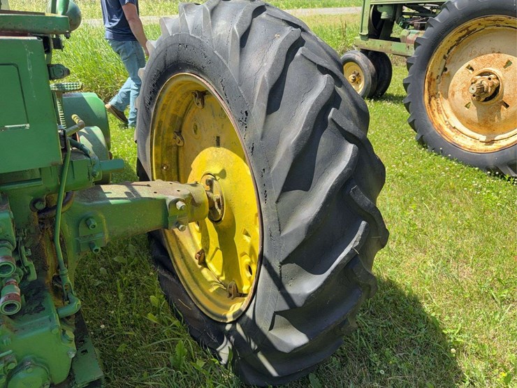 john-deere-70-image-5