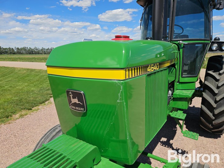 1982-john-deere-4640-image-10