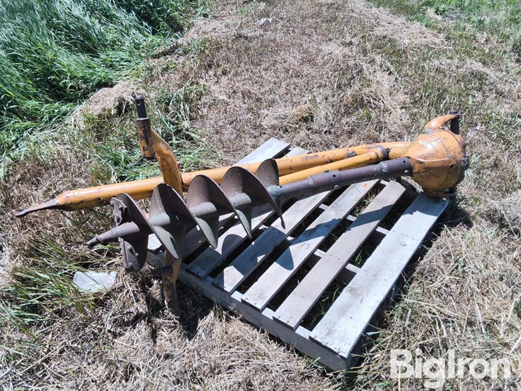 demuse-digger-4'-post-hole-digger-image-1