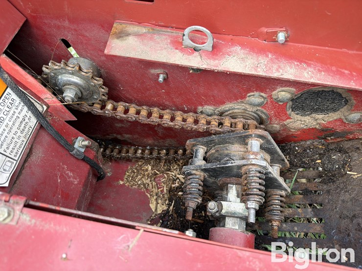 2005-case-ih-2212-image-19