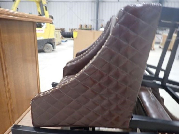 qty-of-(4)-chairs-image-16