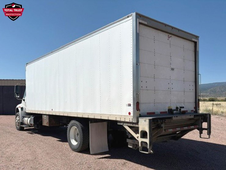 2019-international-durastar-4400-image-2
