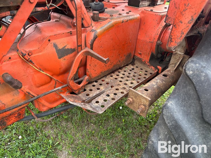 1964-allis-chalmers-d17-image-17