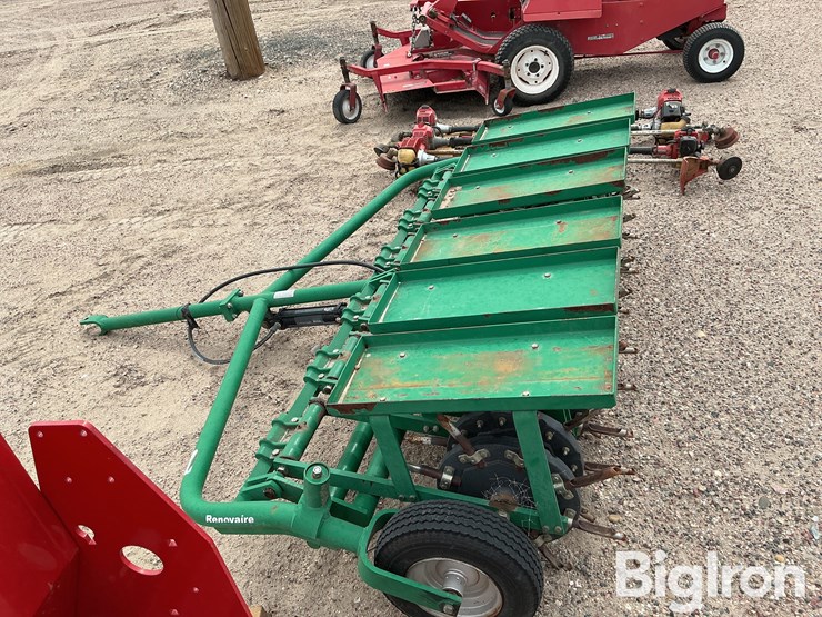 ryan-renovaire-tow-behind-aerator-image-8
