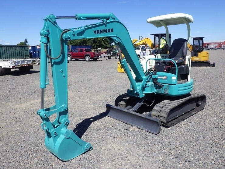 yanmar-vio30-image-1