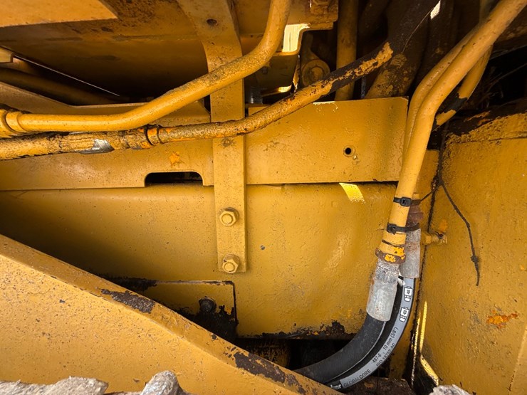 deere-550-image-24