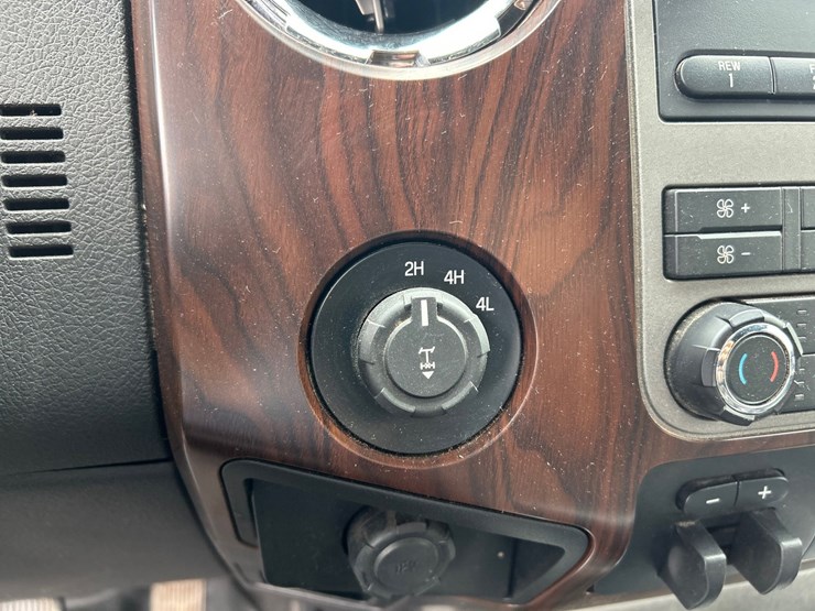 2012-ford-f350-image-41