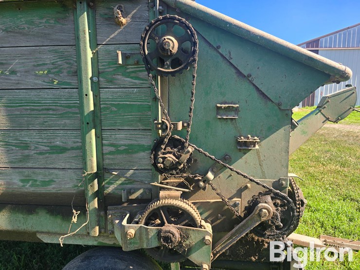 john-deere-112-image-17