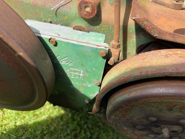 john-deere-model-b-image-13