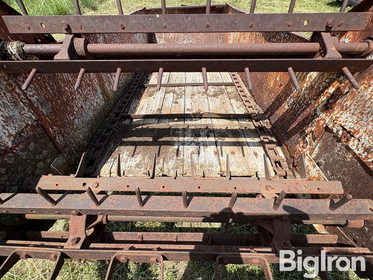 farmall-manure-spreader-image-11