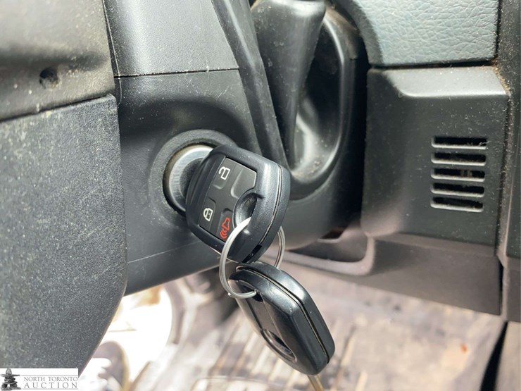 2014-ford-f150-image-13