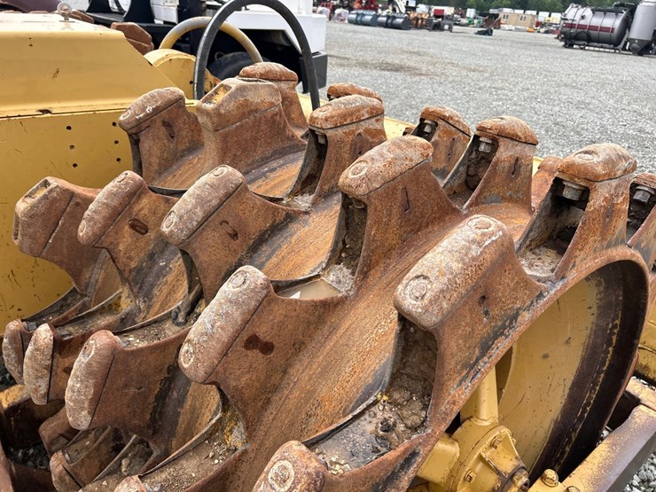 caterpillar-815a-image-56