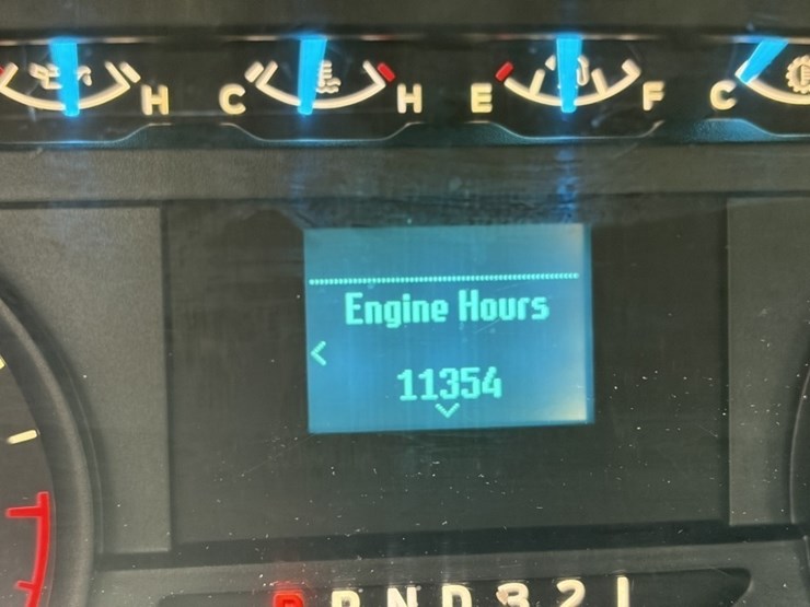 2017-ford-f150-xl-image-31