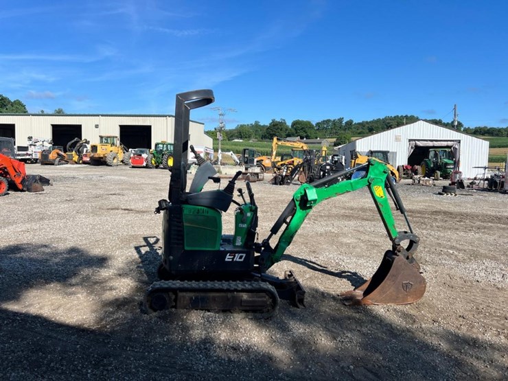 2019-bobcat-e10-image-7
