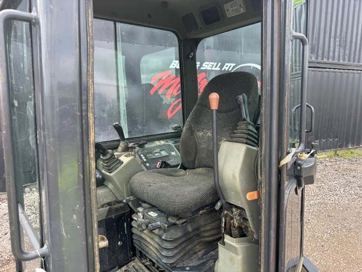 bobcat-e26-image-24