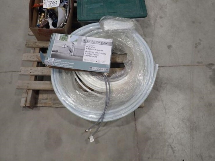 unused-plumbing-supplies-image-6