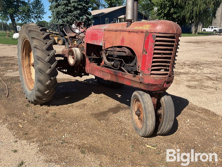 massey-ferguson-101-image-3