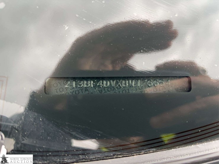 2011-toyota-rav4-image-58
