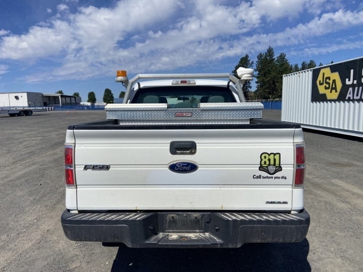 2011-ford-f150-xl-image-4