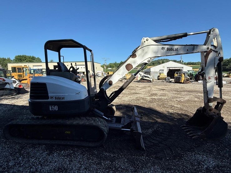 bobcat-e50-image-5