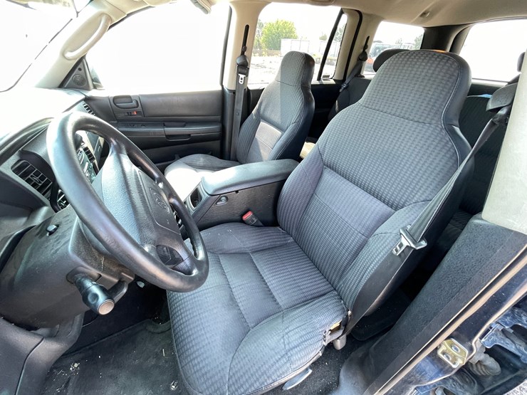 2001-dodge-durango-image-39