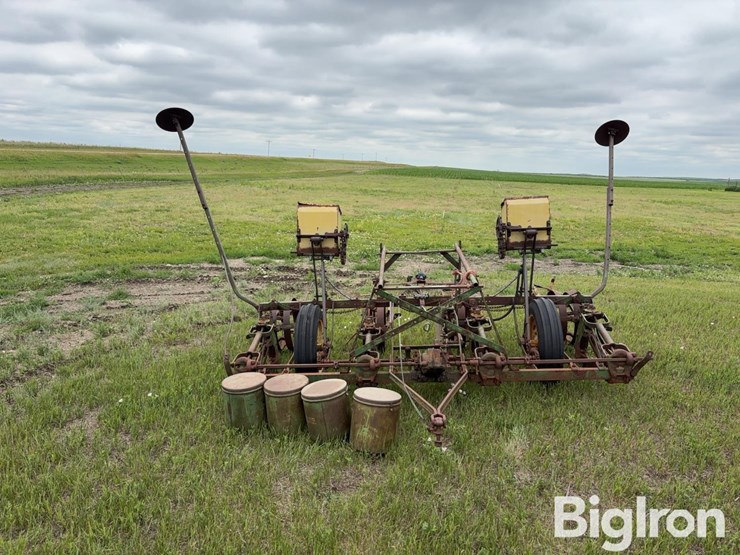 john-deere-4r30-planter-image-2