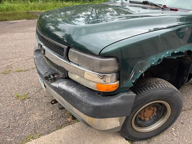 2002-chevrolet-2500hd-image-10