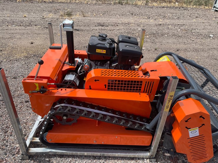 #1305-•-lawn-mower-image-8