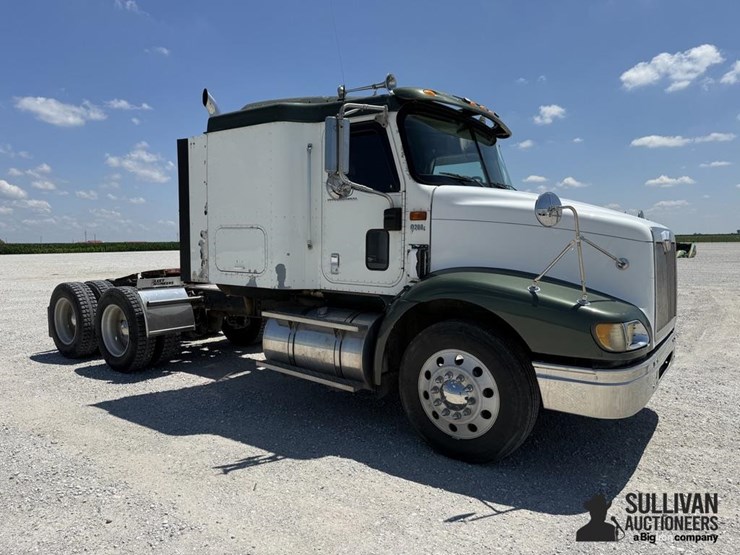2002-international-9200i-image-3