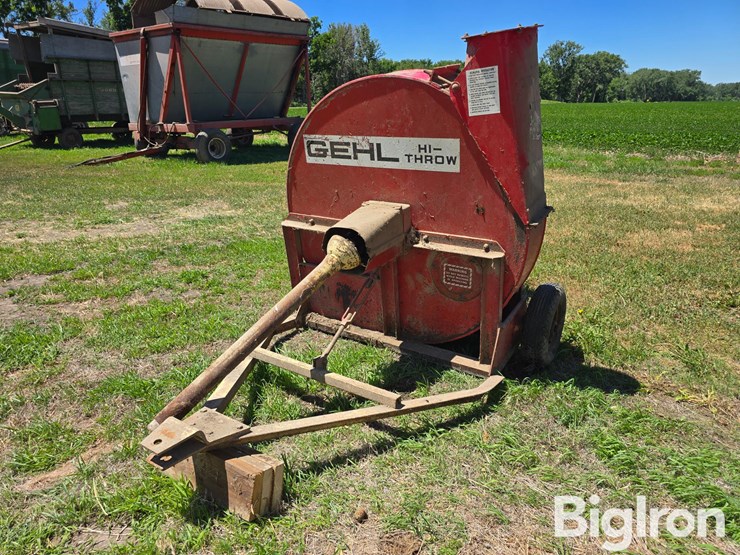 gehl-fb87-image-1